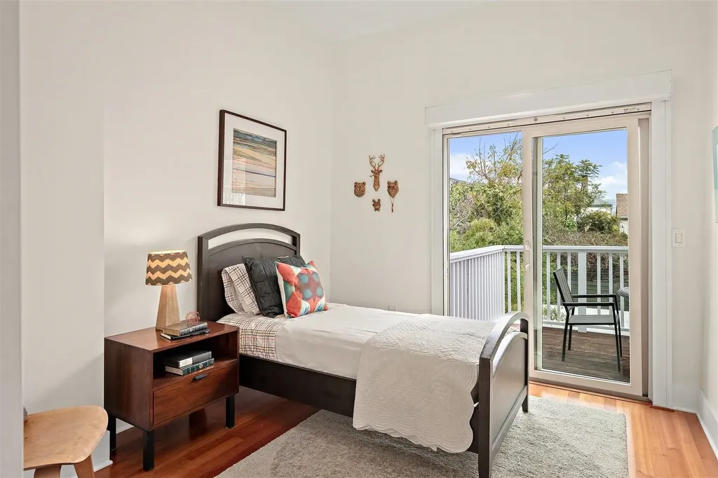 1660 14th Street Oakland CA 94607