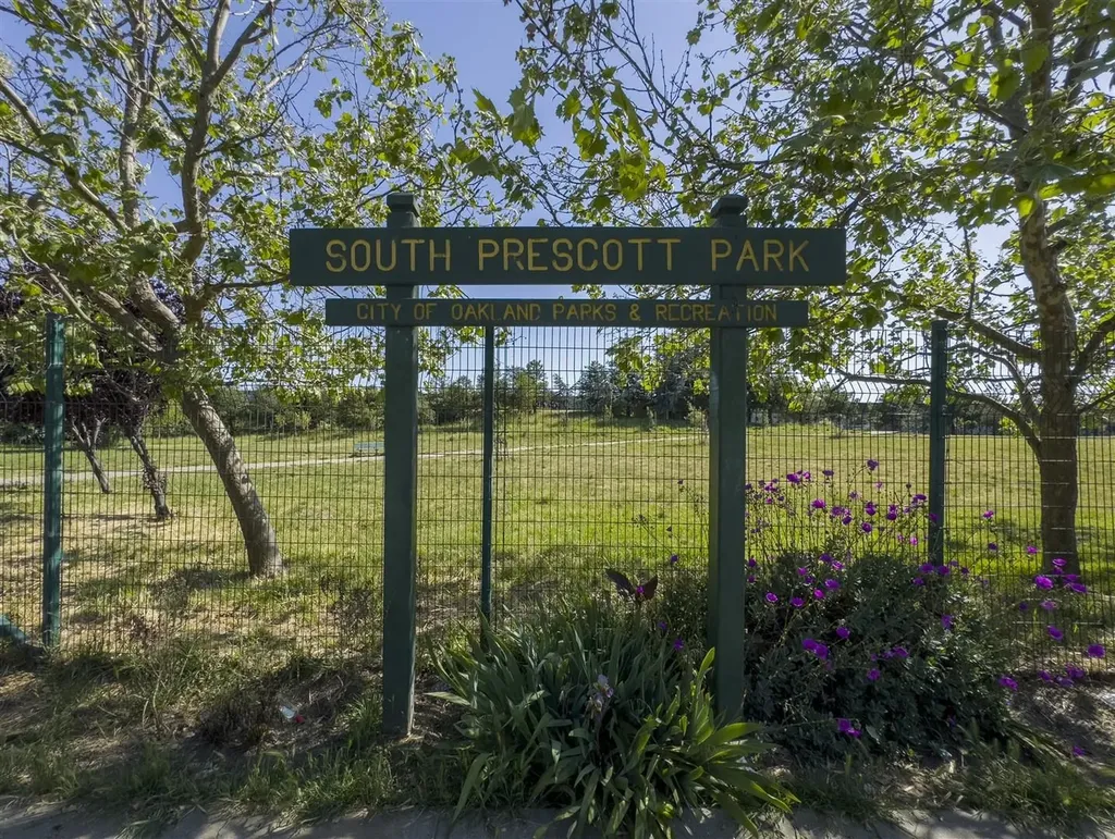 1660 14th Street Oakland CA 94607