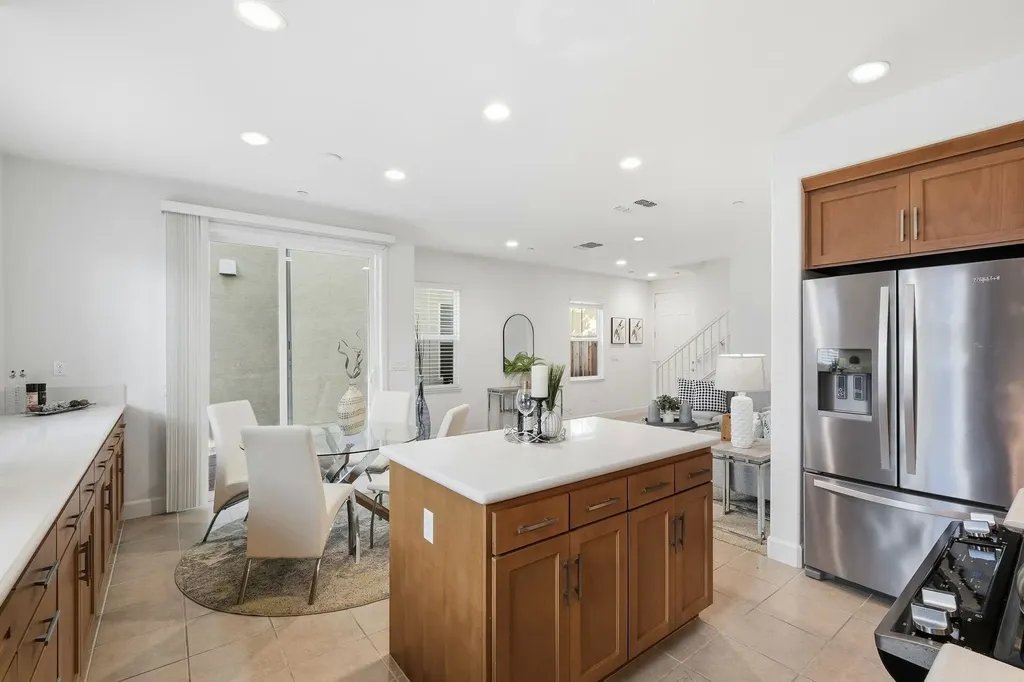 8553 Schooner Way Newark CA 94560