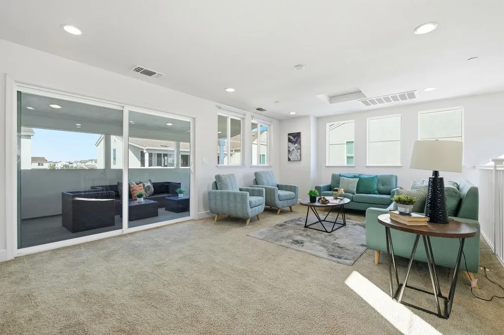 8553 Schooner Way Newark CA 94560