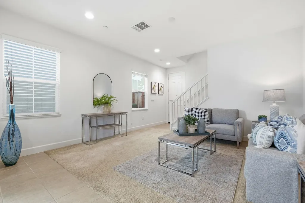 8553 Schooner Way Newark CA 94560