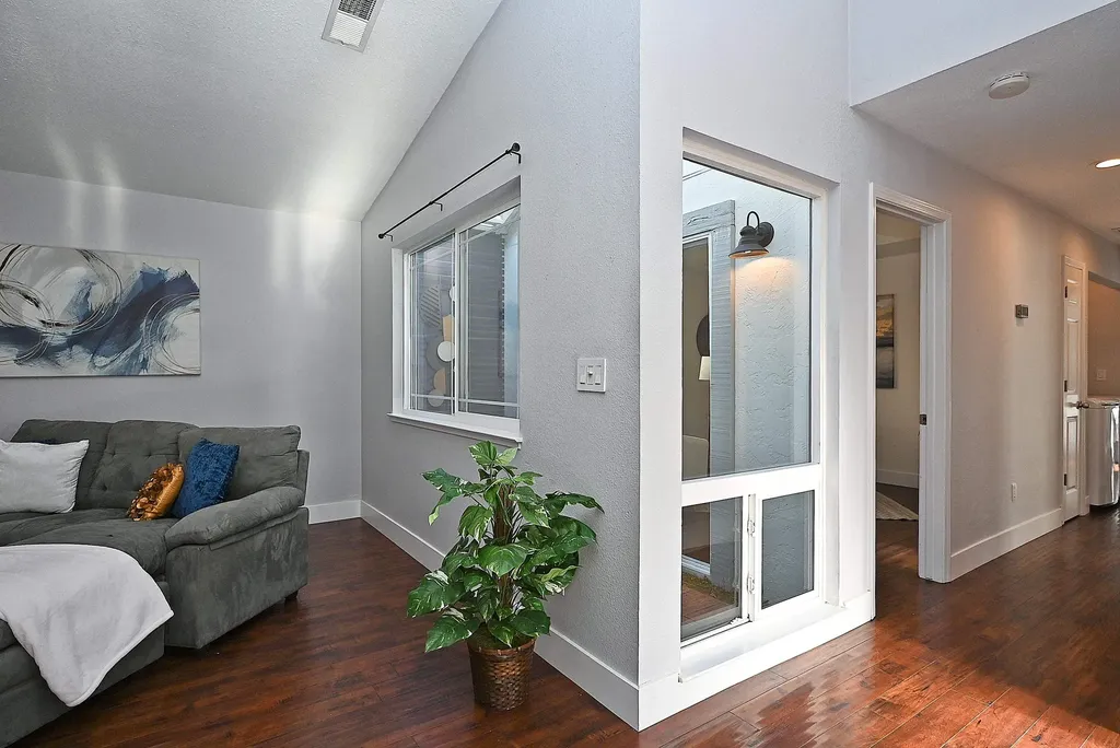 1128 Larkspur Drive Livermore CA 94551