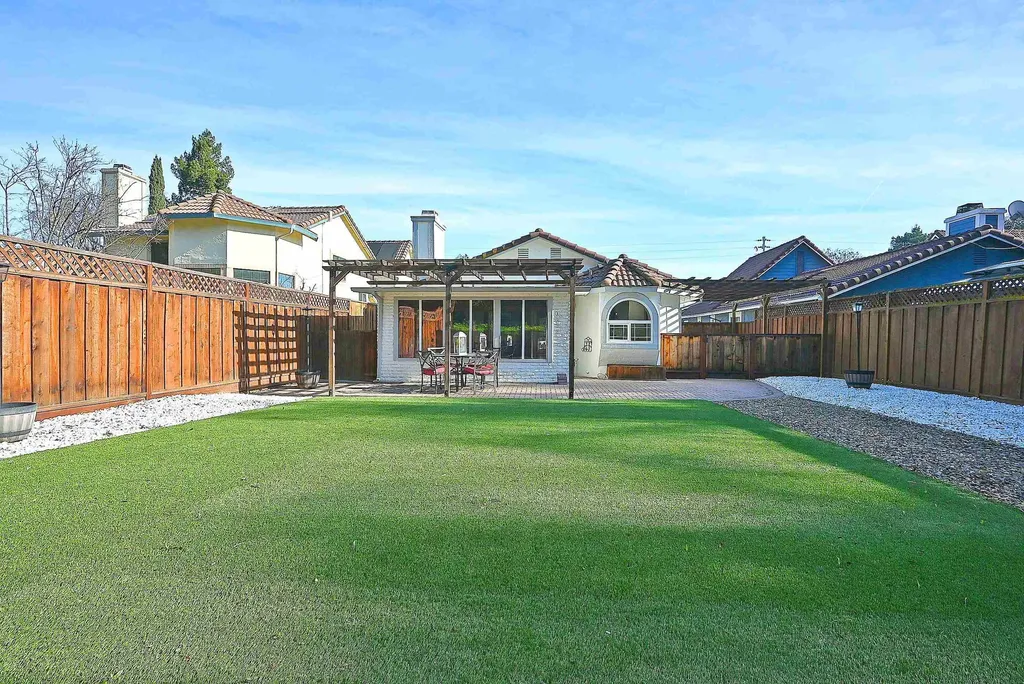 1128 Larkspur Drive Livermore CA 94551