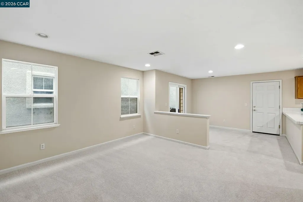 214 Whimbrel Circle Pittsburg CA 94565