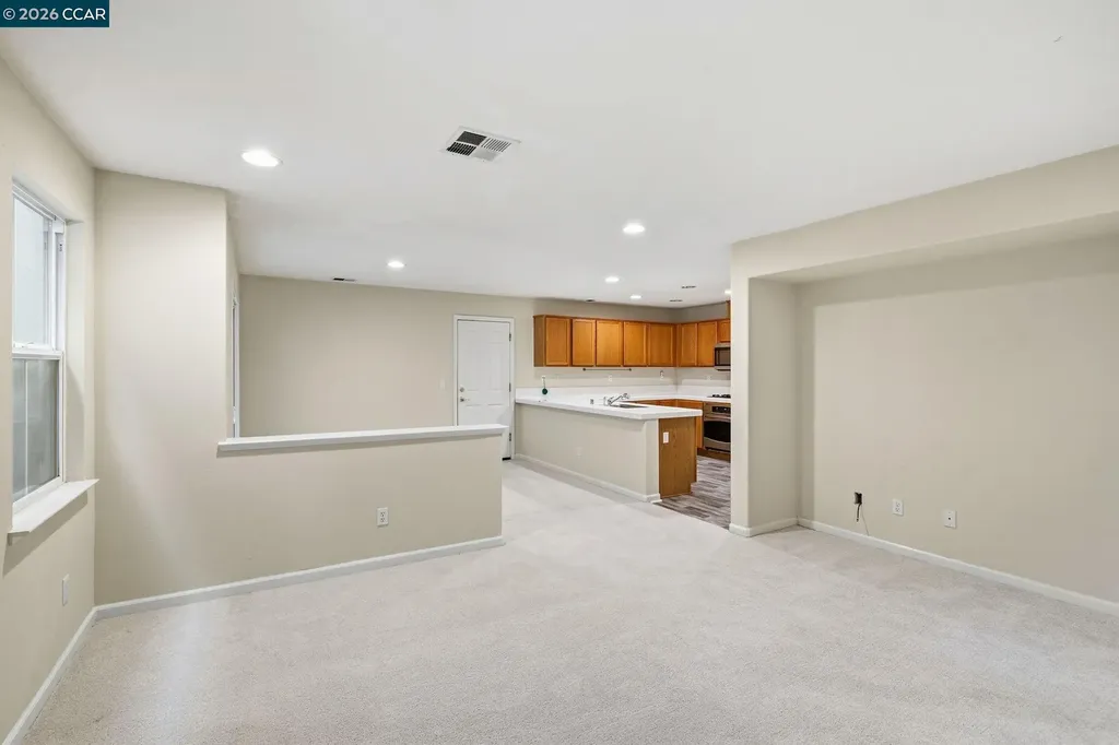 214 Whimbrel Circle Pittsburg CA 94565