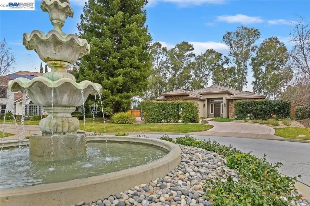 2352 Gamay Common Livermore CA 94550