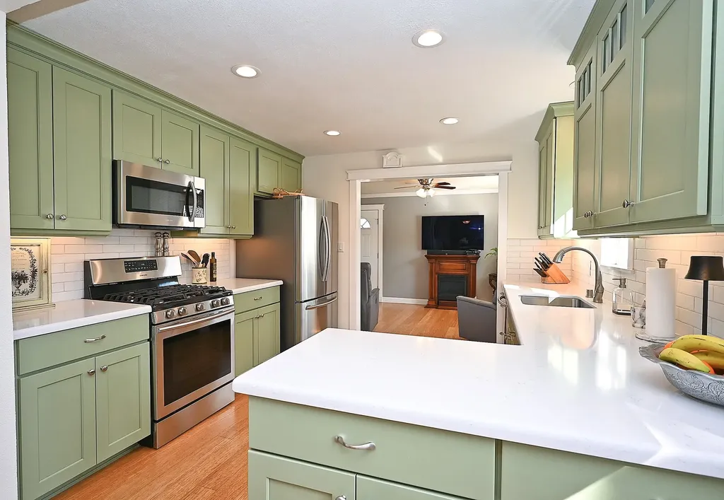 1215 Livermore Avenue Livermore CA 94550