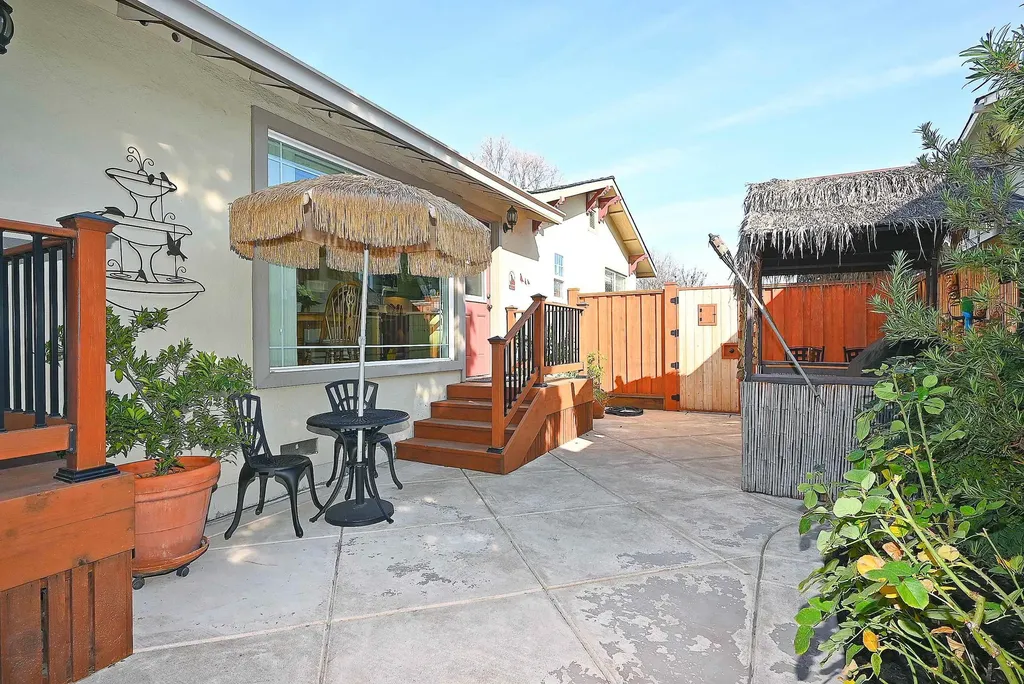 1215 Livermore Avenue Livermore CA 94550