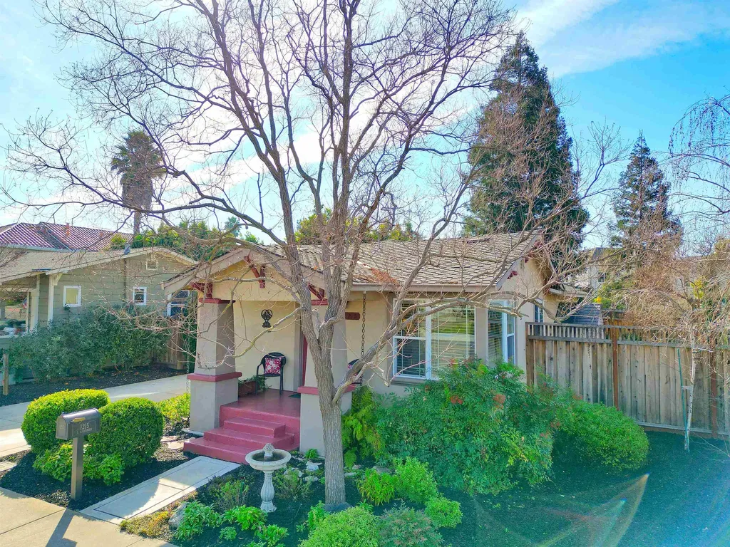 1215 Livermore Avenue Livermore CA 94550