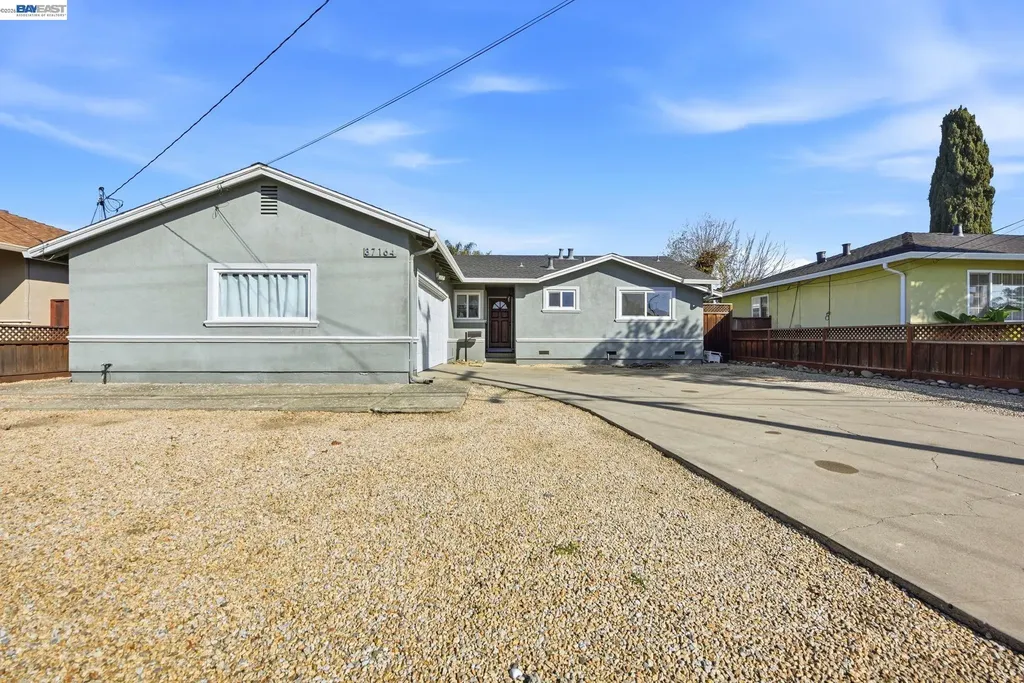 37164 Saint Christopher Street Newark CA 94560