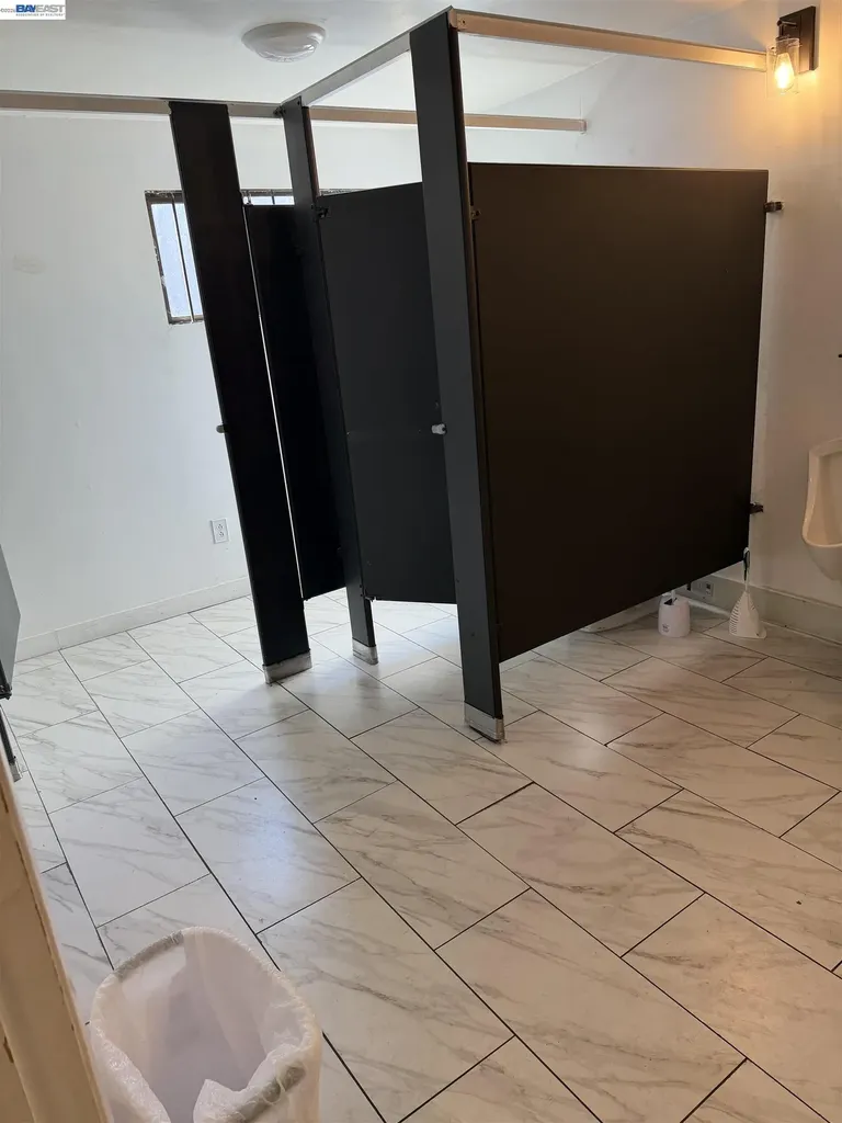 5783 Foothill Boulevard Oakland CA 94605