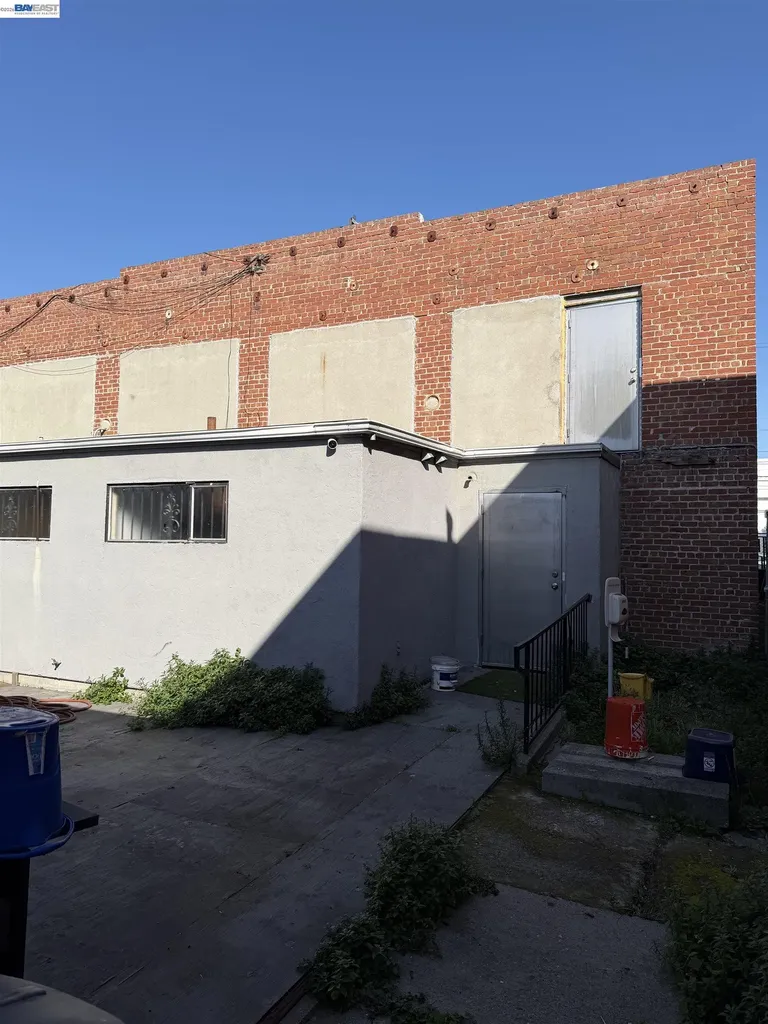 5783 Foothill Boulevard Oakland CA 94605