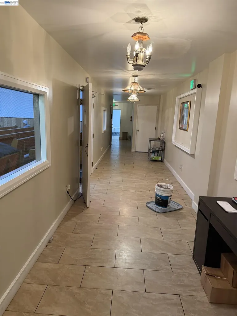 5783 Foothill Boulevard Oakland CA 94605