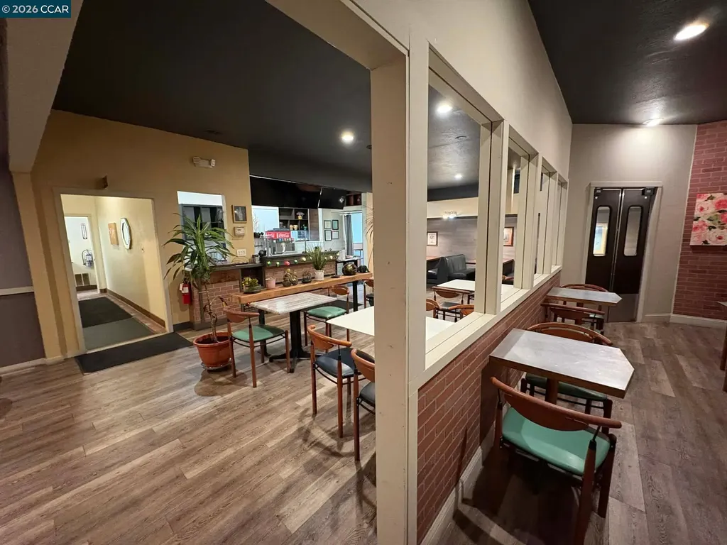 1518 Sonoma Boulevard Vallejo CA 94590