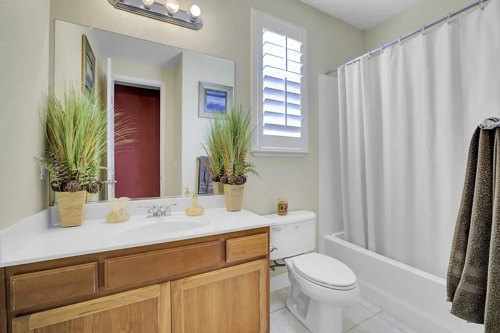 4068 Barn Hollow Way Antioch CA 94509