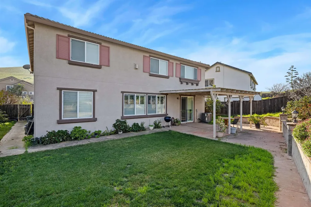 4068 Barn Hollow Way Antioch CA 94509