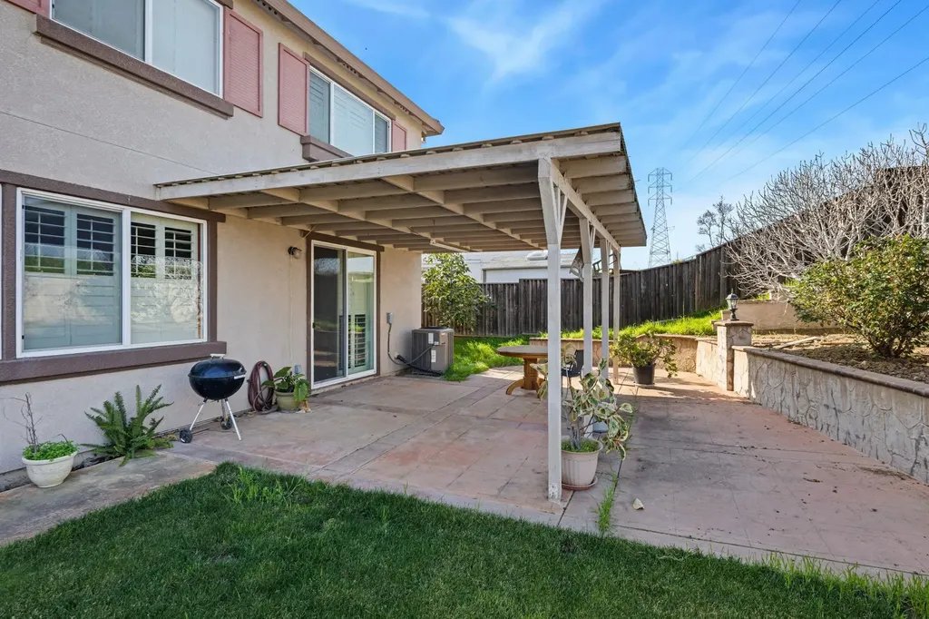 4068 Barn Hollow Way Antioch CA 94509