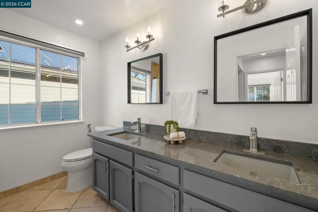 1304 Fountain Springs Circle Danville CA 94526