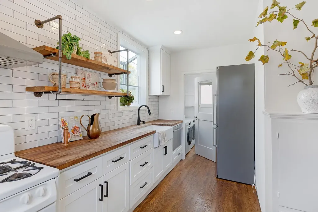 2417 Marti Rae Court Alameda CA 94501