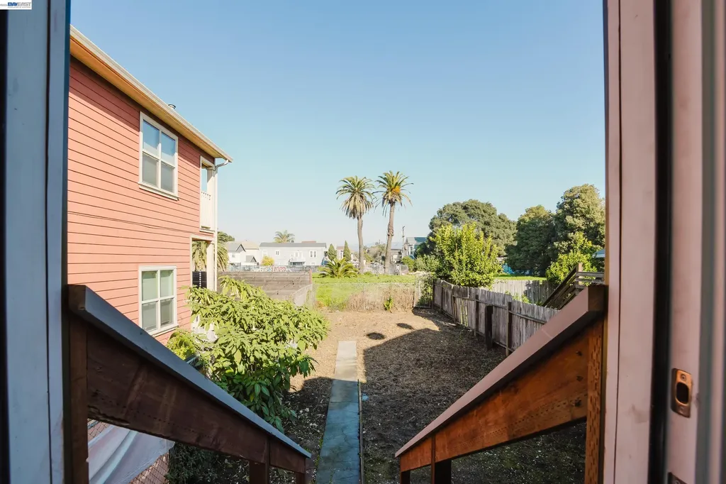 1778 8th Street Oakland CA 94607