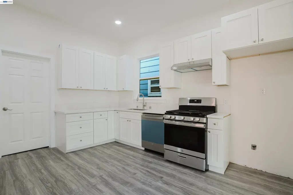 1778 8th Street Oakland CA 94607