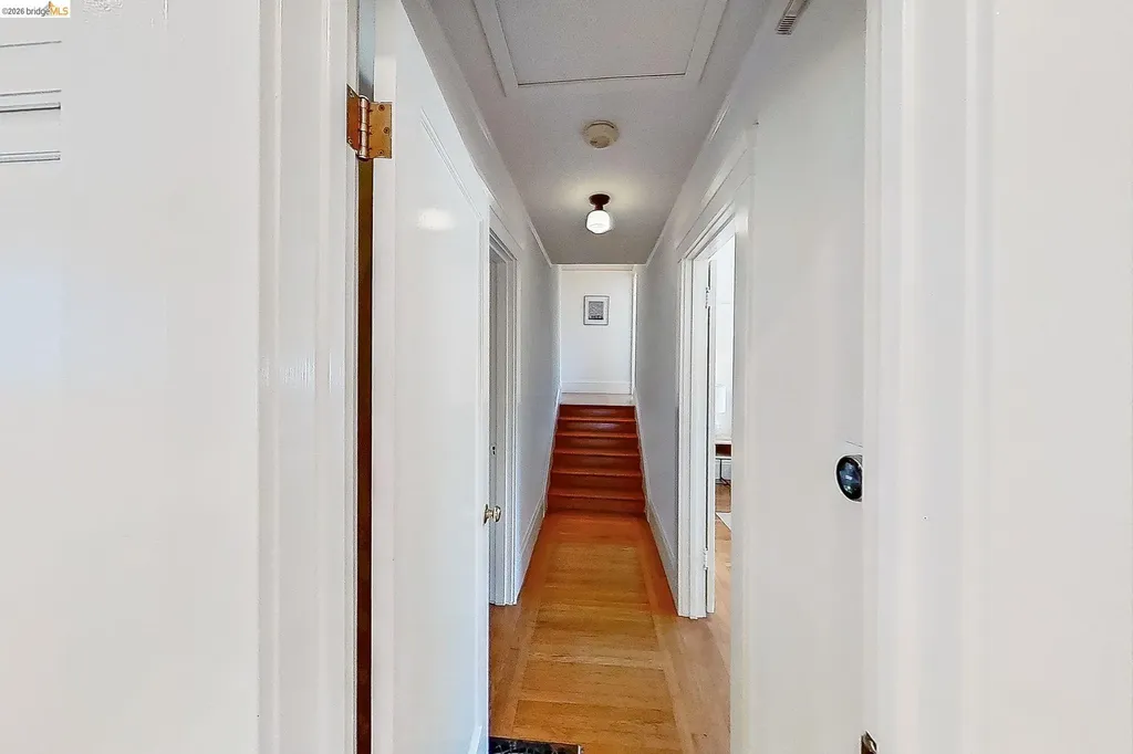 2401 Carleton Street Berkeley CA 94704