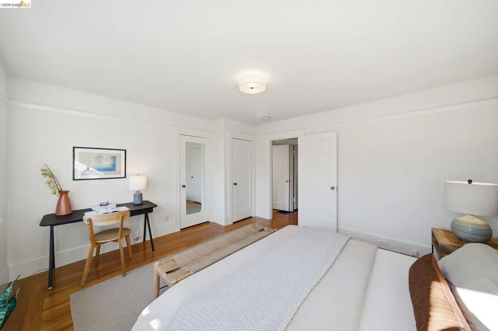 2401 Carleton Street Berkeley CA 94704