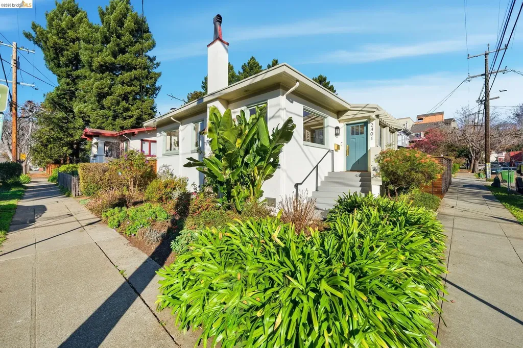 2401 Carleton Street Berkeley CA 94704