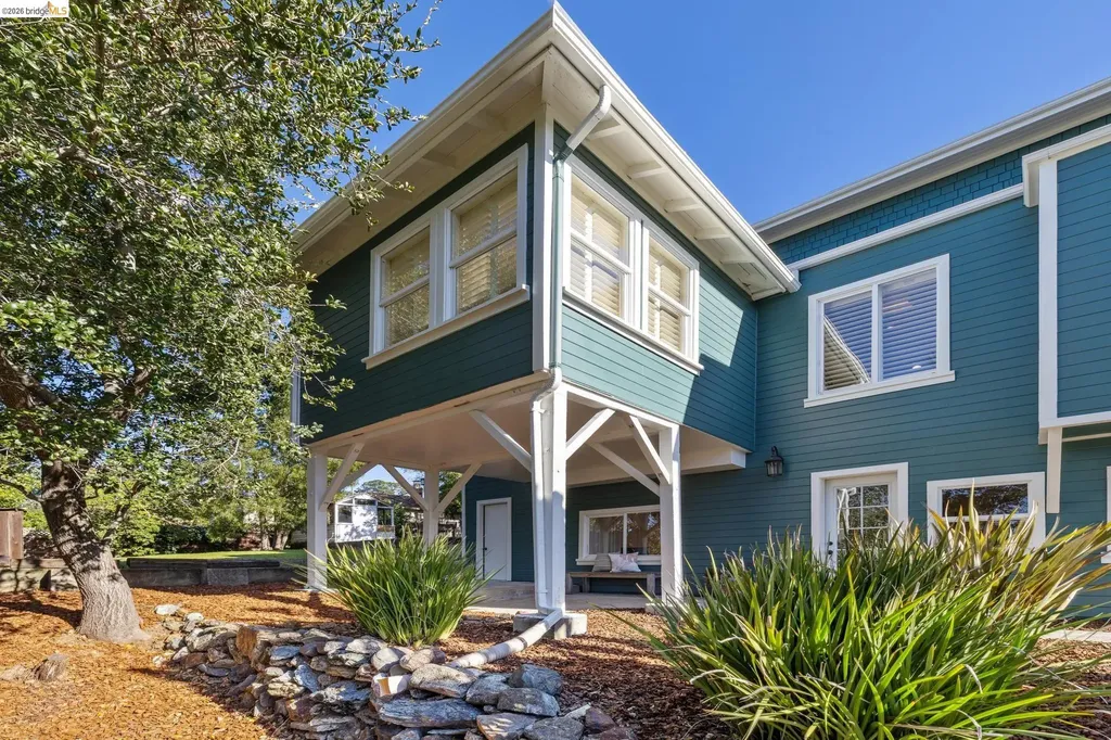 4663 Fair Avenue Oakland CA 94619