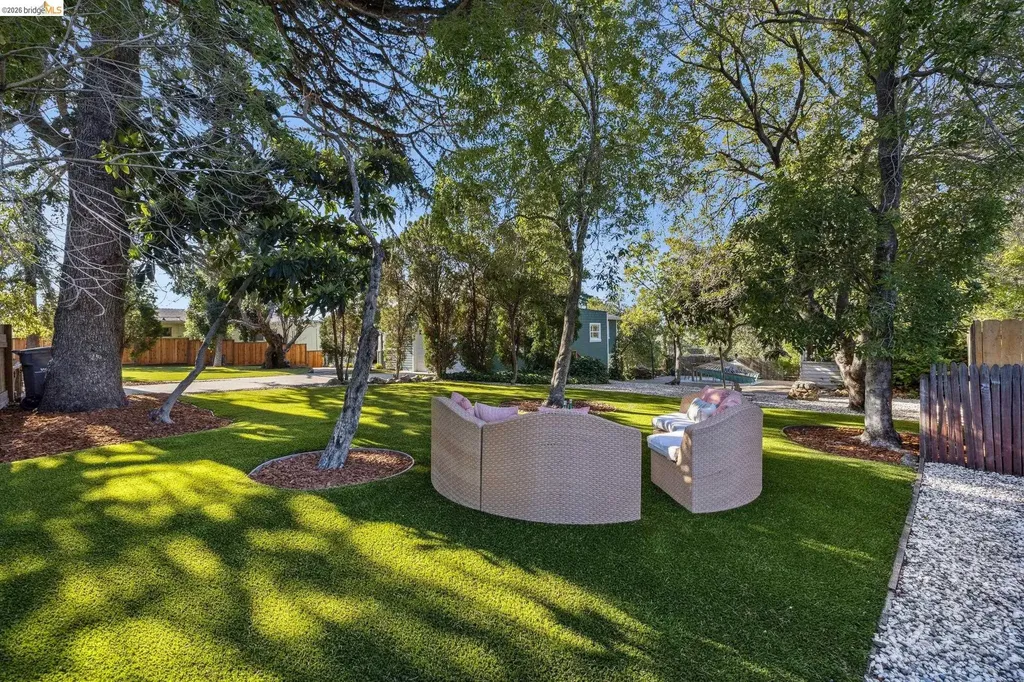 4663 Fair Avenue Oakland CA 94619