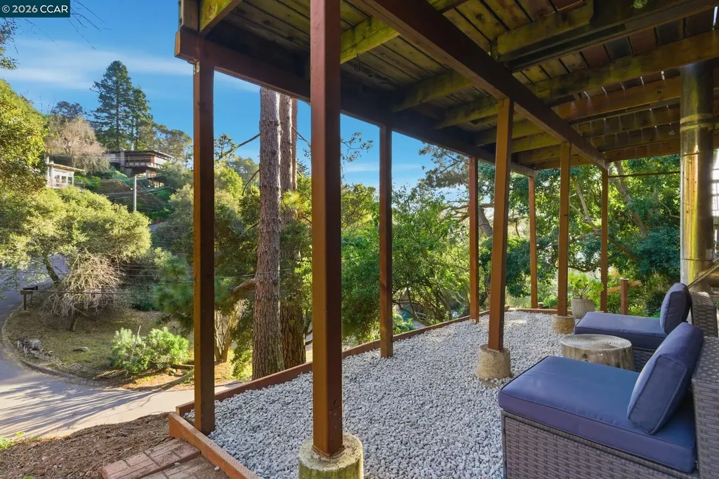 3382 Dwight Way Berkeley CA 94704