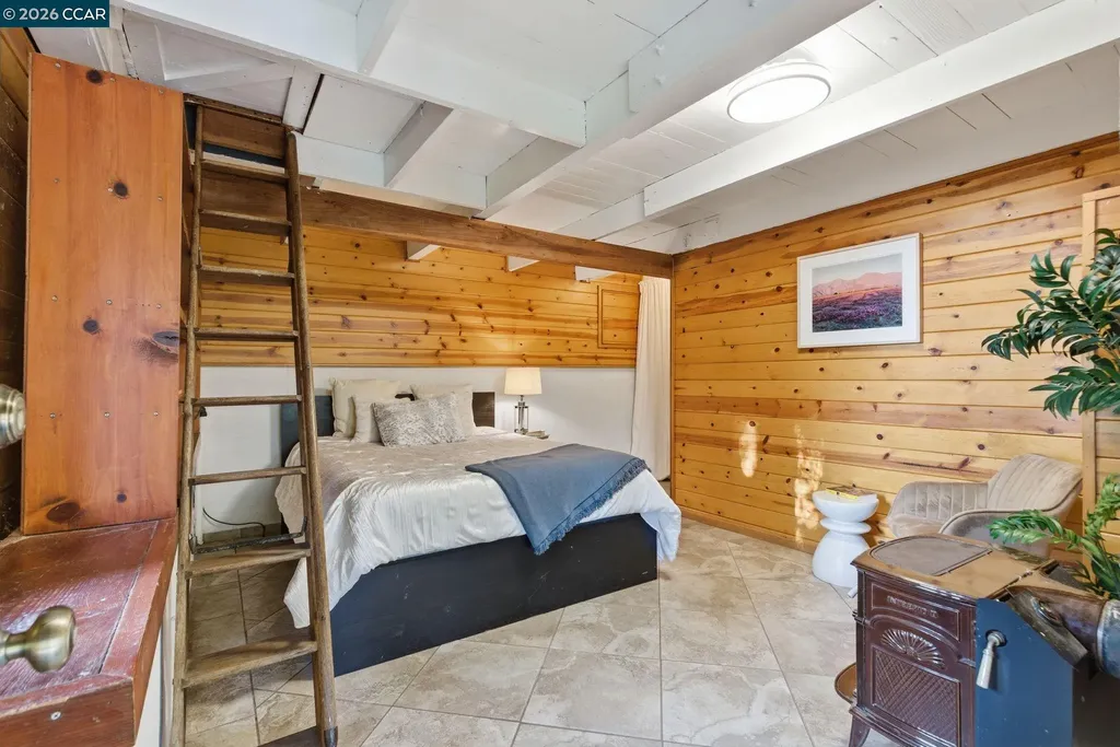 3382 Dwight Way Berkeley CA 94704