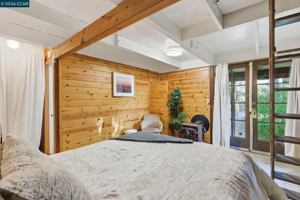 3382 Dwight Way Berkeley CA 94704