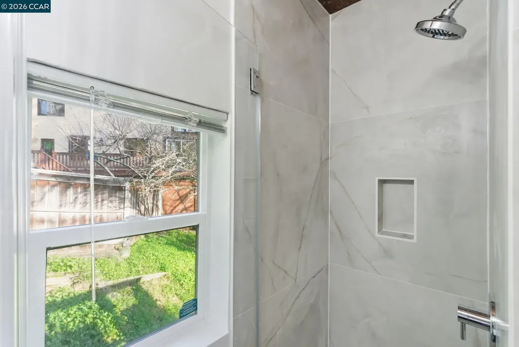 3382 Dwight Way Berkeley CA 94704