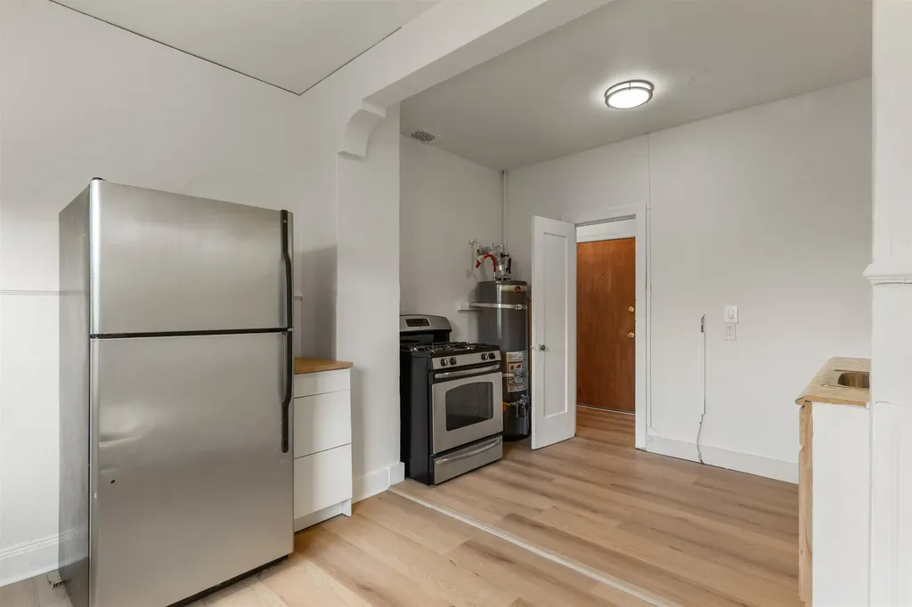 2238 7th Berkeley CA 94710