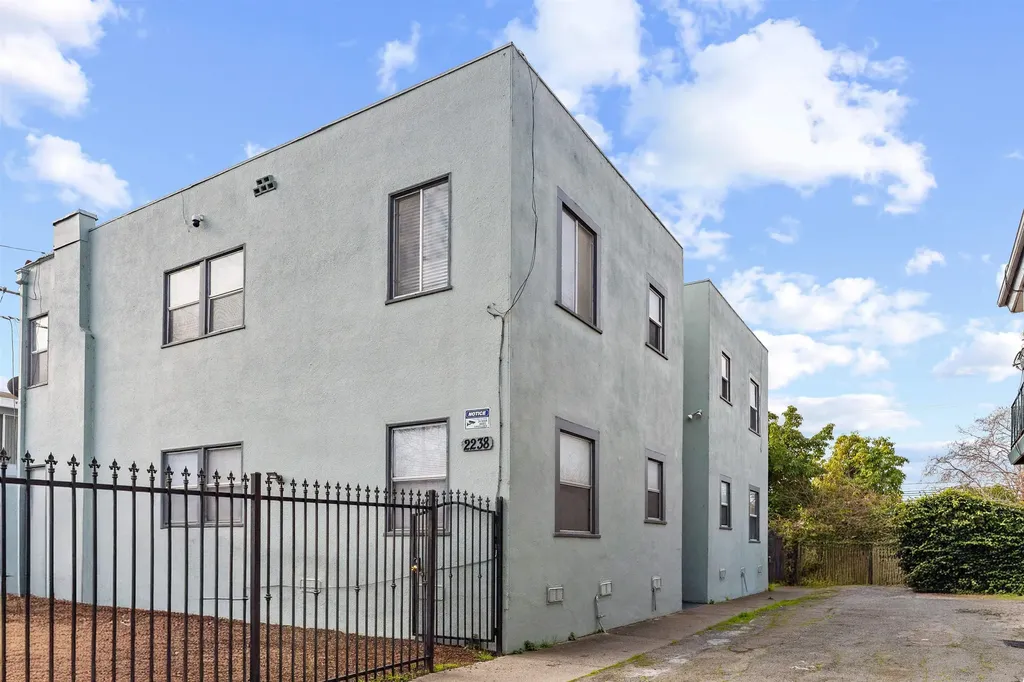 2238 7th Berkeley CA 94710
