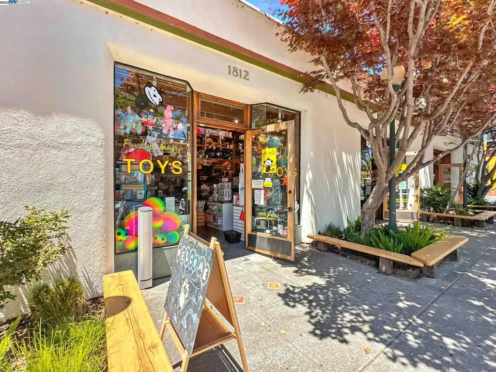 2238 7th Berkeley CA 94710