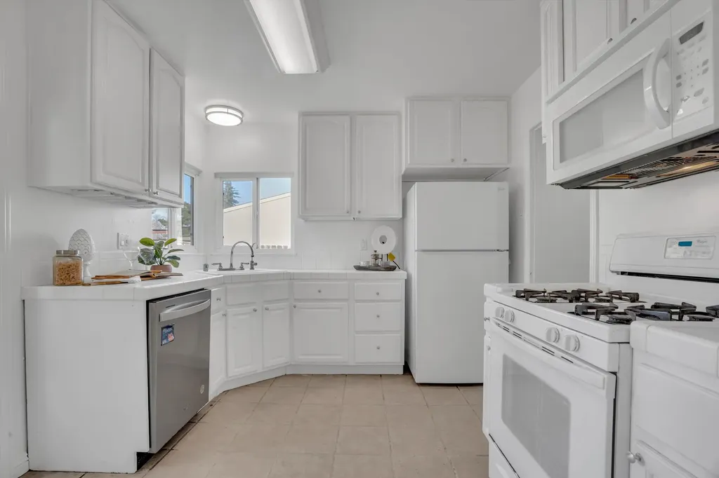 1024 Locust Street Livermore CA 94551