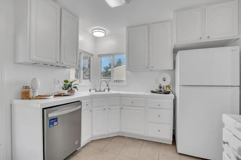 1024 Locust Street Livermore CA 94551