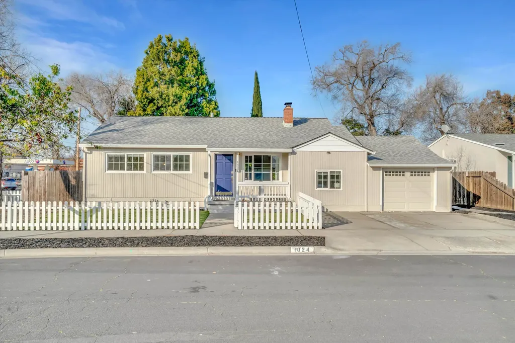1024 Locust Street Livermore CA 94551