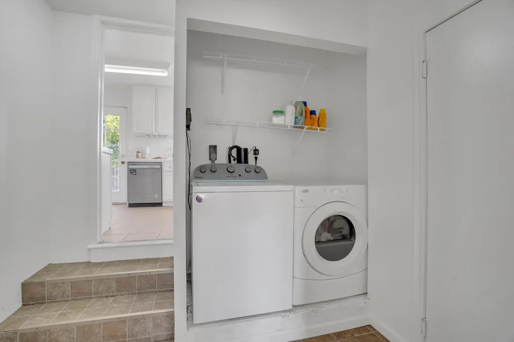 1024 Locust Street Livermore CA 94551