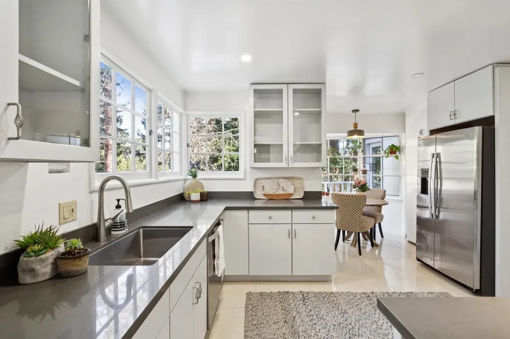 5922 Bruns Court Oakland CA 94611