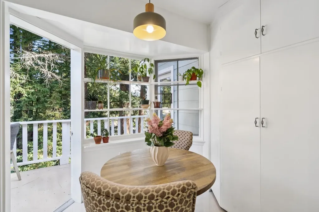 5922 Bruns Court Oakland CA 94611