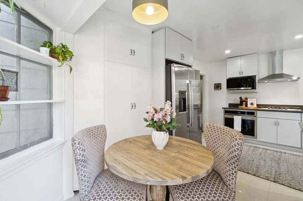 5922 Bruns Court Oakland CA 94611