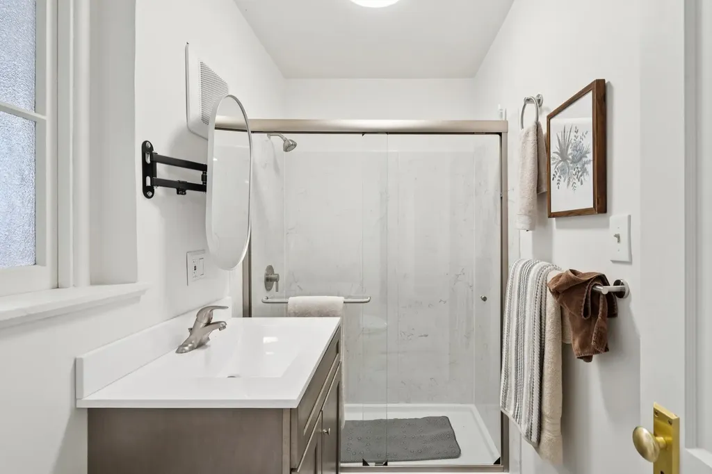 5922 Bruns Court Oakland CA 94611