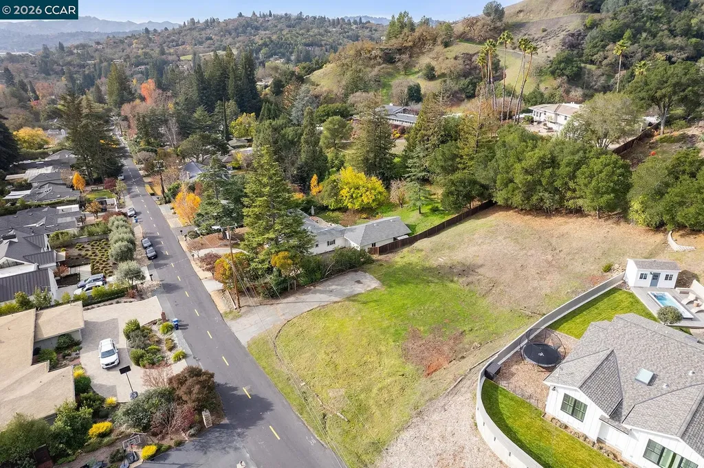 1183 Glen Road Lafayette CA 94549