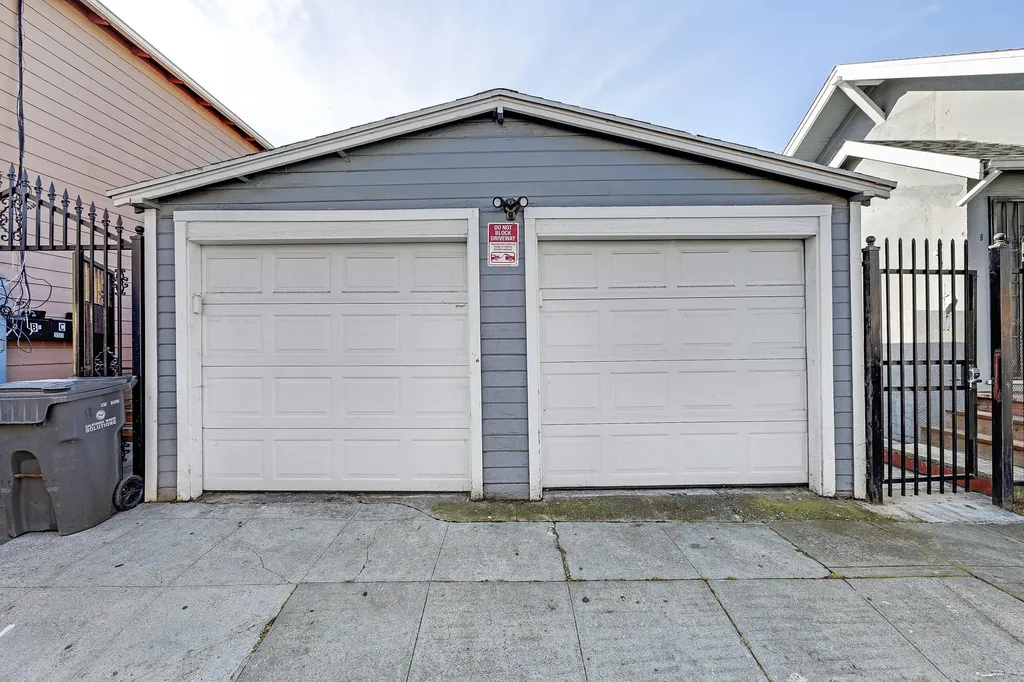 1464 35th Avenue Oakland CA 94601