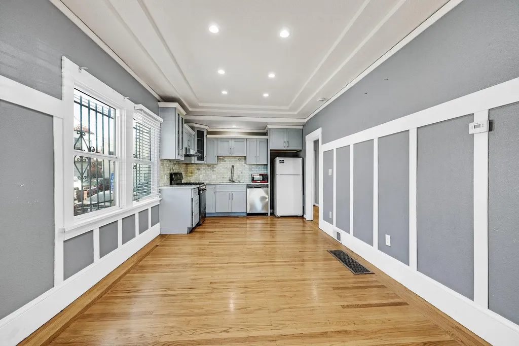 1464 35th Avenue Oakland CA 94601