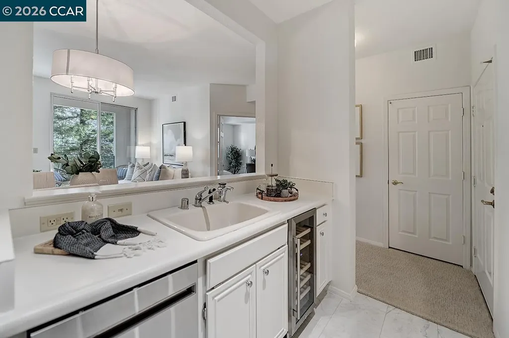 1860 Tice Creek Drive Walnut Creek CA 94595