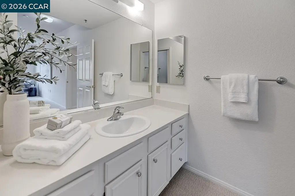 1860 Tice Creek Drive Walnut Creek CA 94595